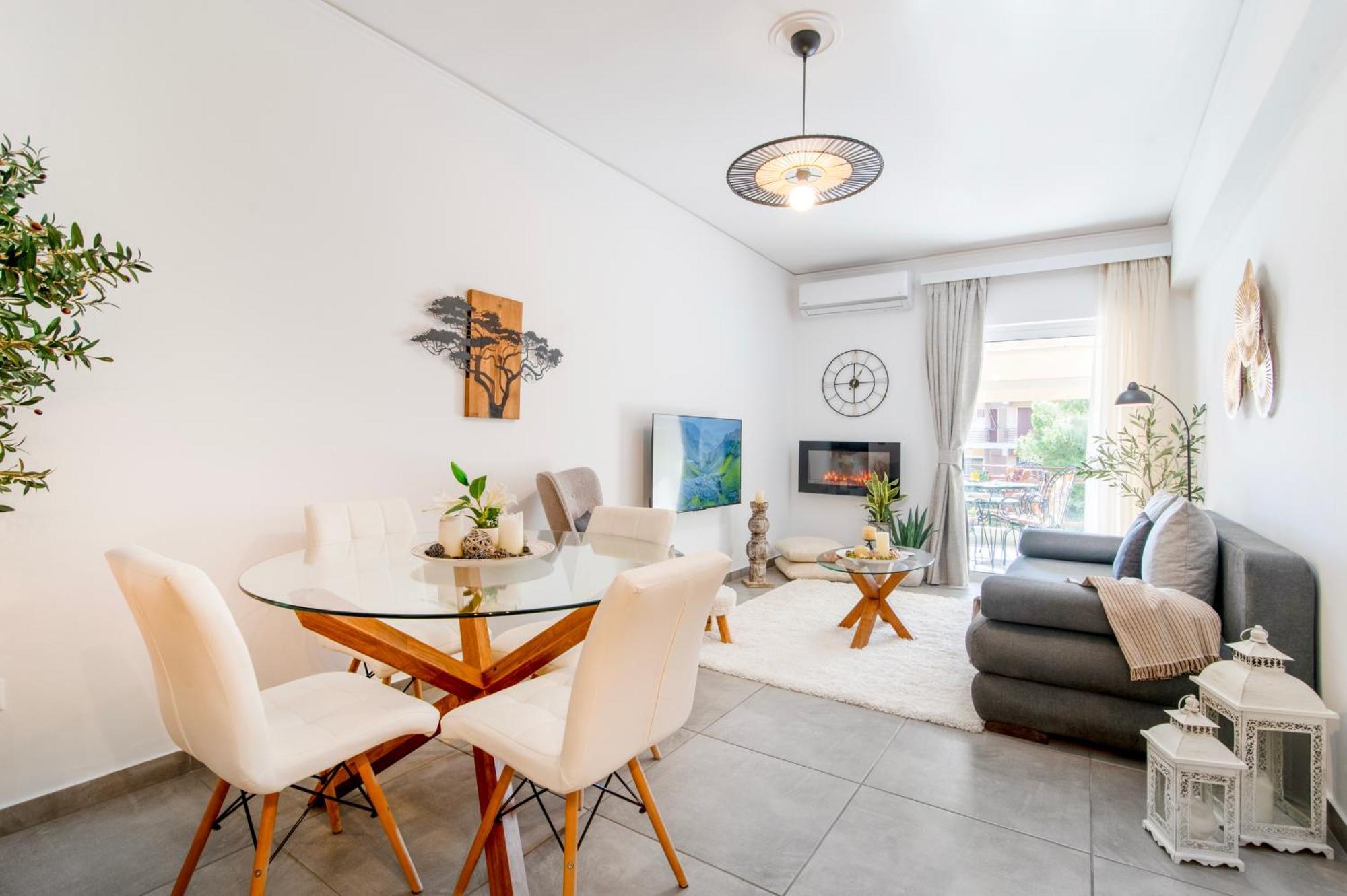 Michael'S Seaside Homely Apartment In Varkiza Exterior photo